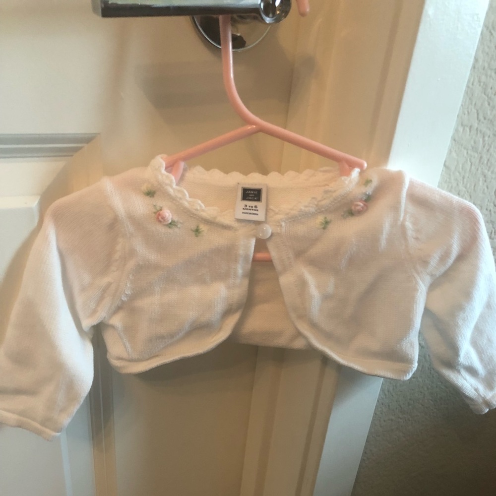 FLORAL EMBROIDERY CARDIGAN